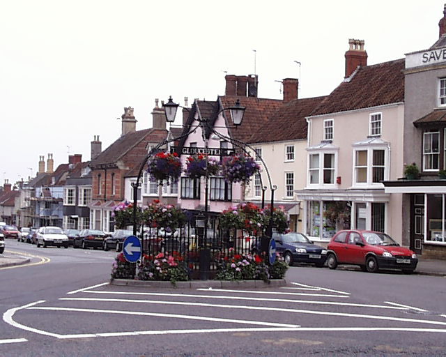Thornbury pump.jpg - 73946 Bytes
